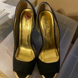 Cupid Elegant Black Peep-Toe Heels